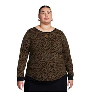 Nike Plus Size Sportswear Essentials Long-Sleeve Top NWT